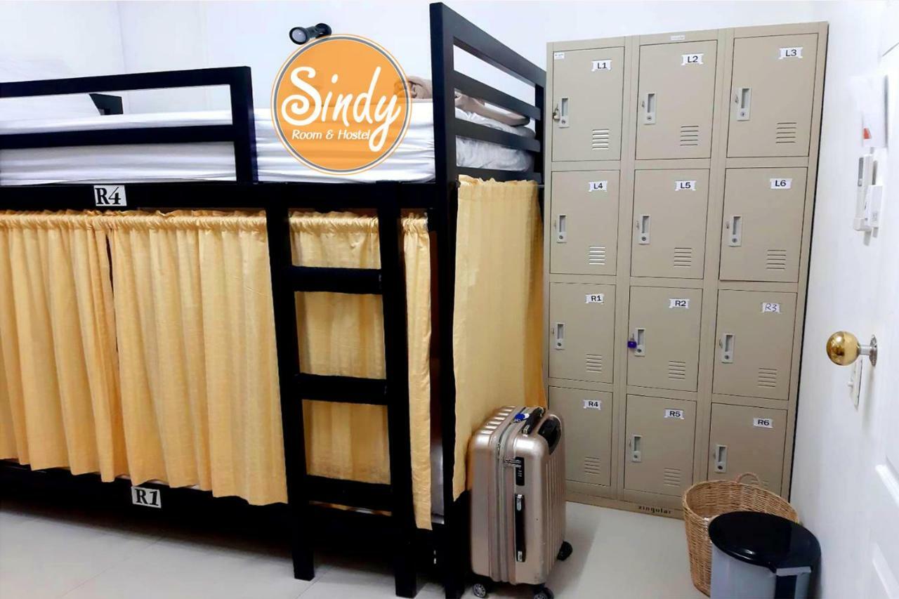 Sindy'S Hostel Патая Екстериор снимка